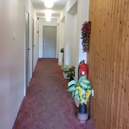 纳佩酒店 酒店 2*